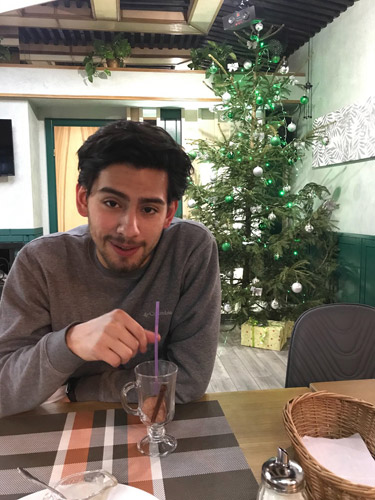 CES alumnus Daniel Fernandez (USA)